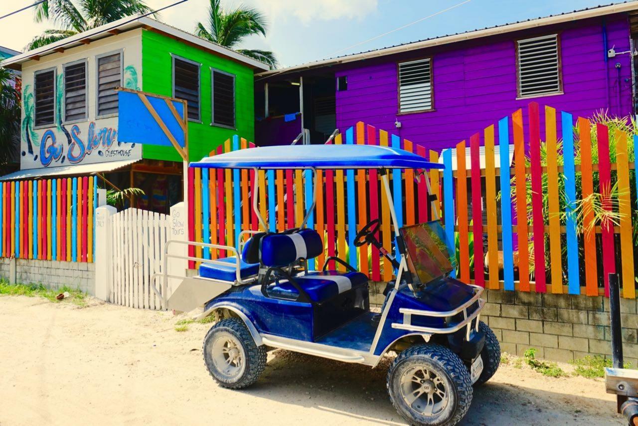 Go Slow Guesthouse Caye Caulker Esterno foto